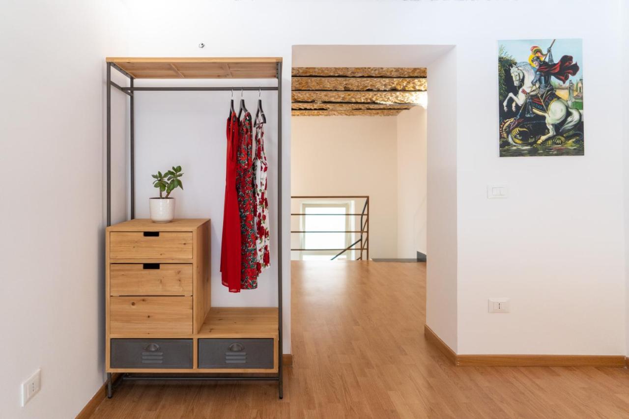 Antico Mercato Di Ortigia Lovely Apartment 시라쿠사 외부 사진