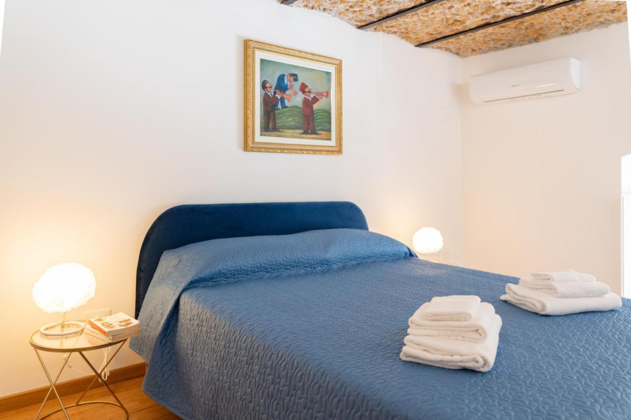 Antico Mercato Di Ortigia Lovely Apartment 시라쿠사 외부 사진